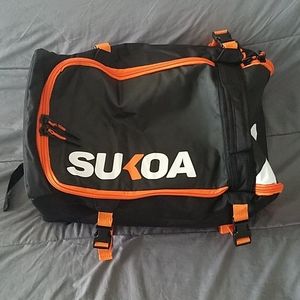 SUKOA Ski Boot Carrier Bag & Backpack. ~ NWT